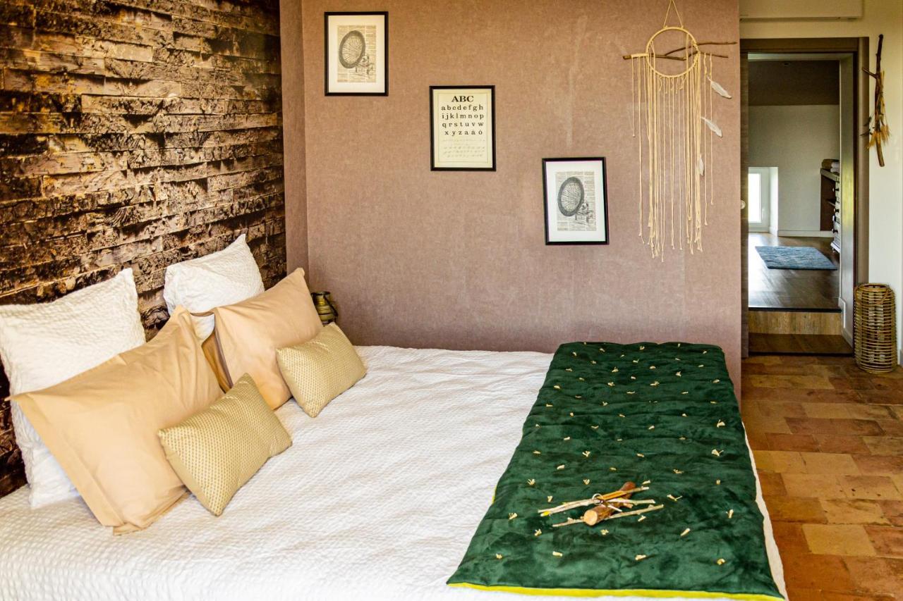 Abacard Home Chambre D'Hotes Adult Only Roquemaure  Exteriér fotografie